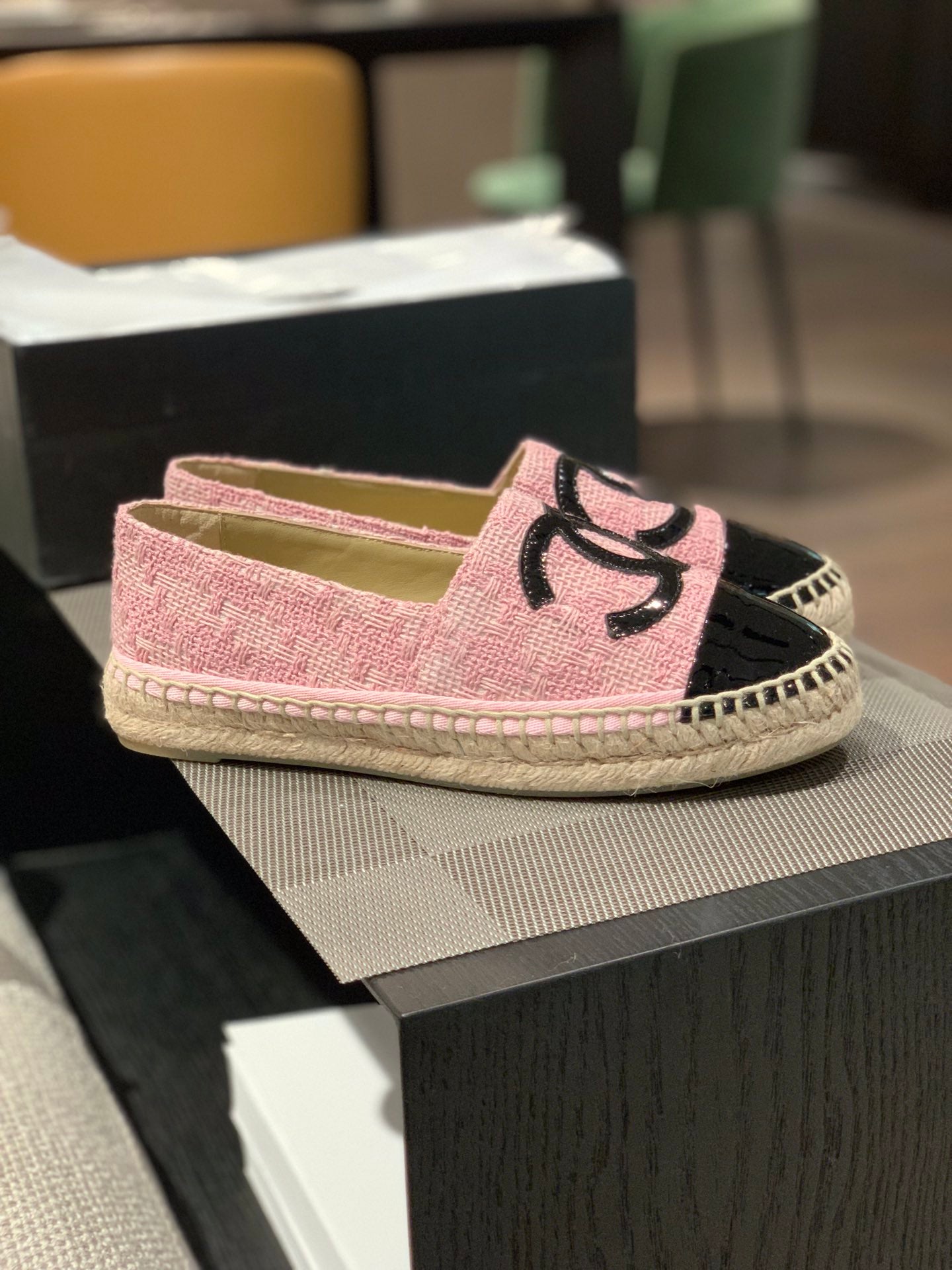 Espadrilles