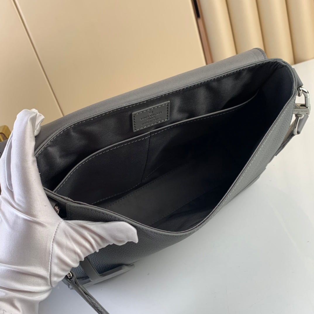 Messenger Bag